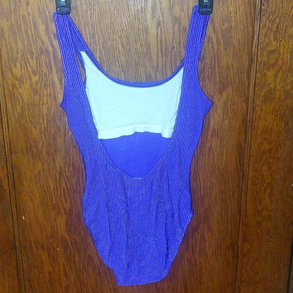 Vintage Jantzen Ribbed Blue One-piece Swimsuit - Picture 3 of 5